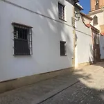 Casa Del Guardes Del Convento